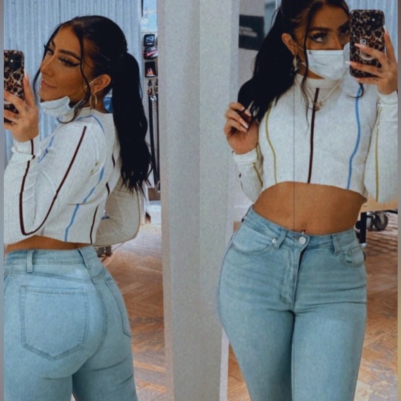 High Rise Flare Jean - Picture 3 of 6